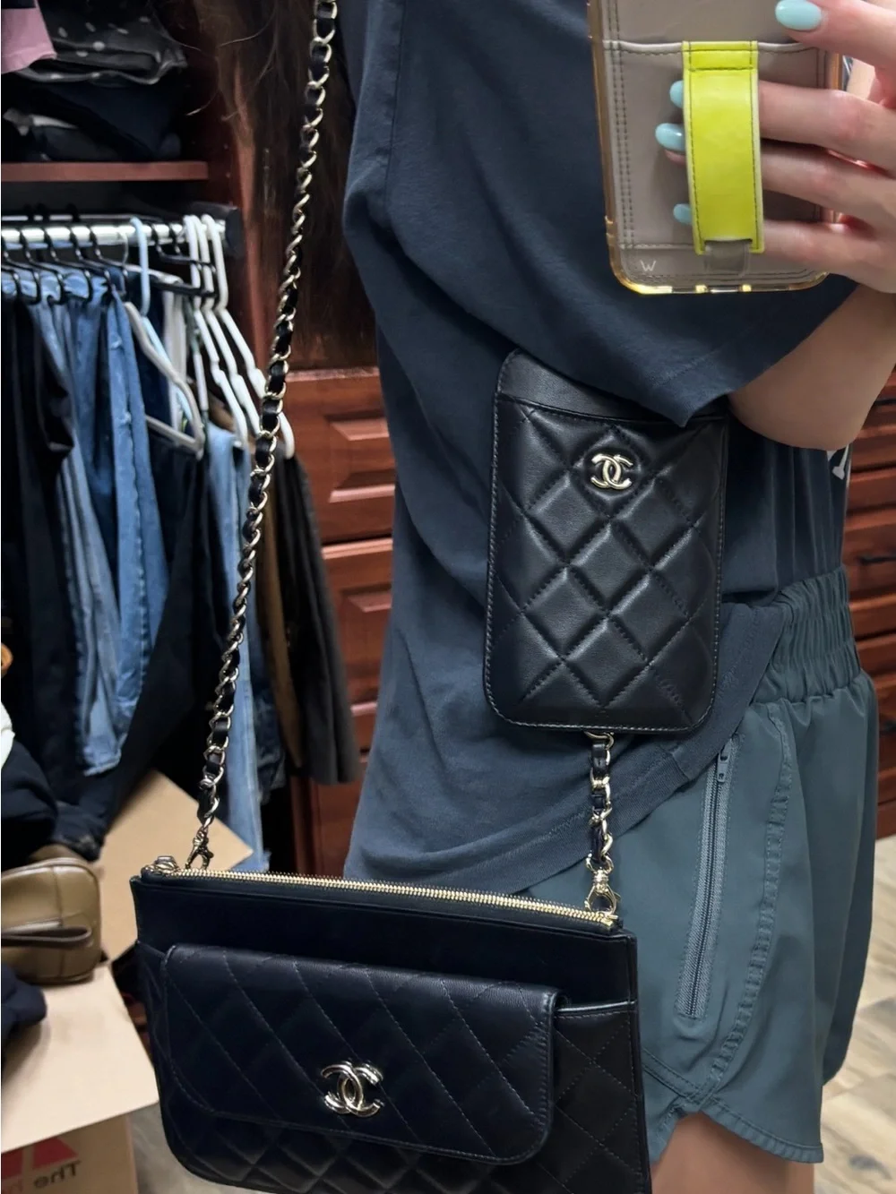 CHANEL Black Quilted Leather Chain Shoulder Bag/Champaign hardware